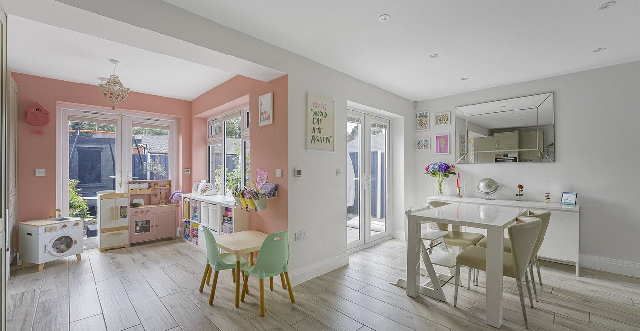 3 bedroom house for sale in Dartford | Robinson Jackson