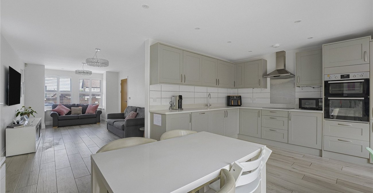 3 bedroom house for sale in Dartford | Robinson Jackson