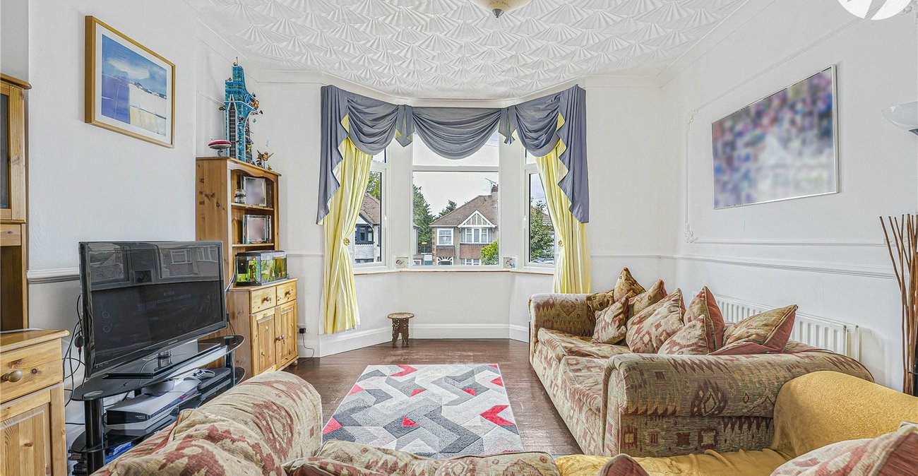 3 bedroom house for sale in Dartford | Robinson Jackson