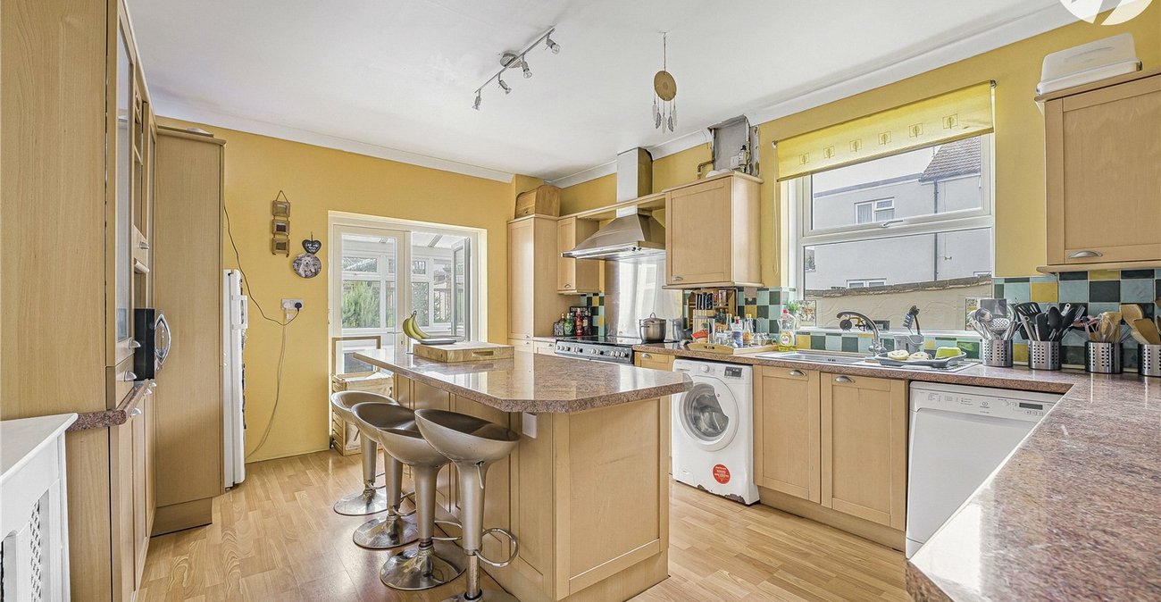 3 bedroom house for sale in Dartford | Robinson Jackson