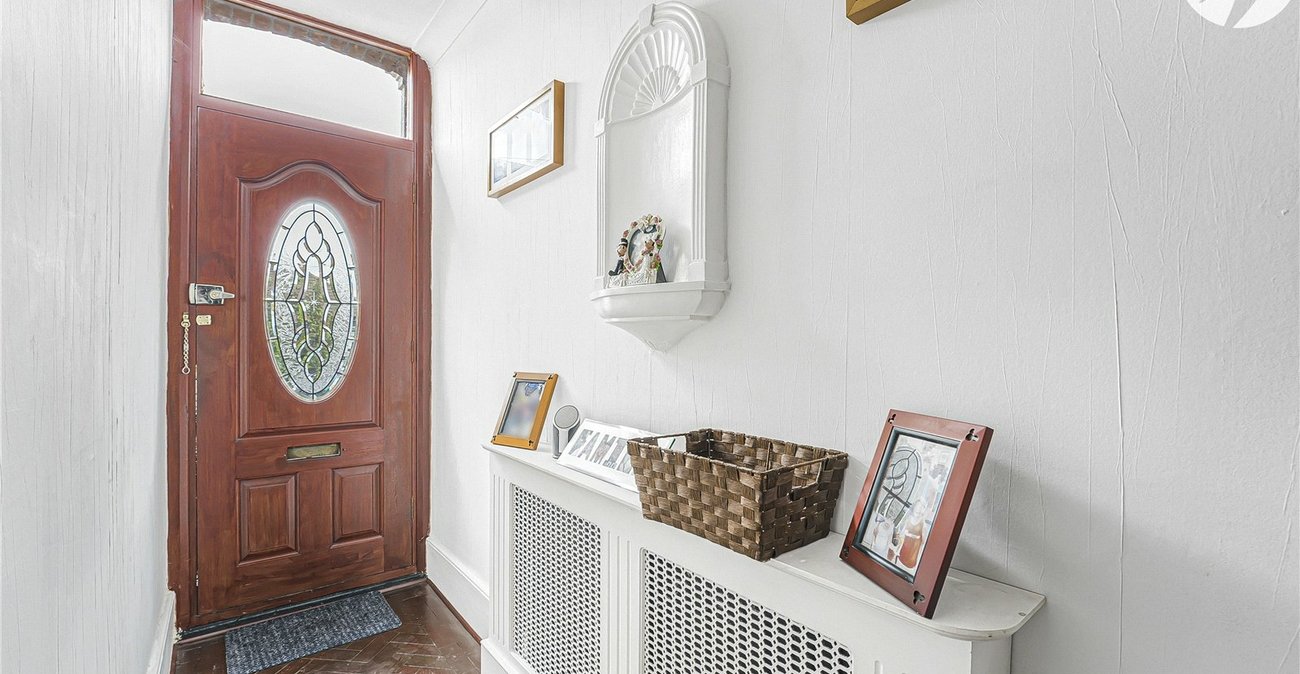 3 bedroom house for sale in Dartford | Robinson Jackson