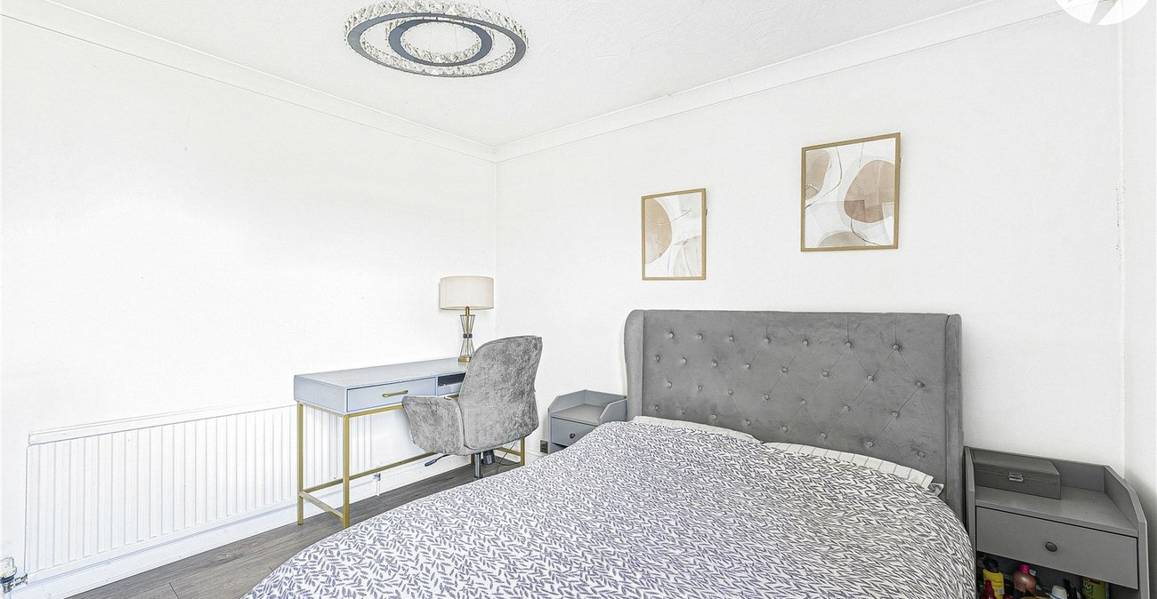 2 bedroom house for sale in Dartford | Robinson Jackson