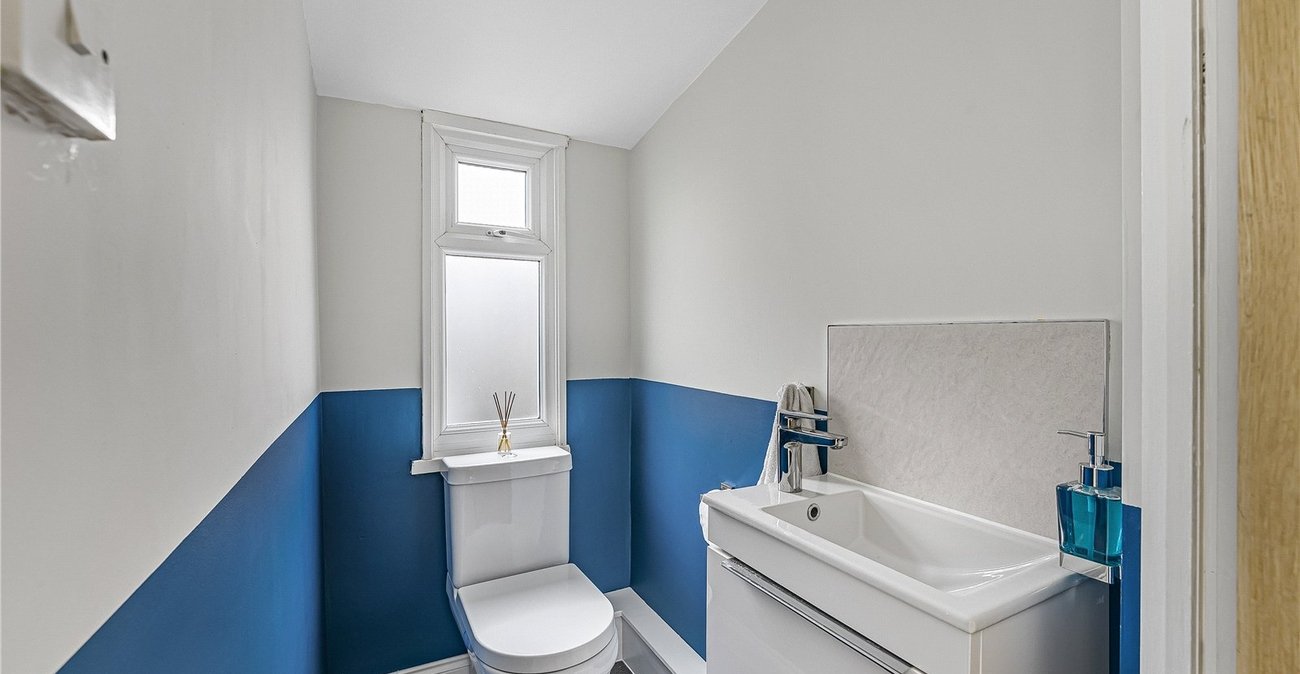 3 bedroom house for sale in Dartford | Robinson Jackson
