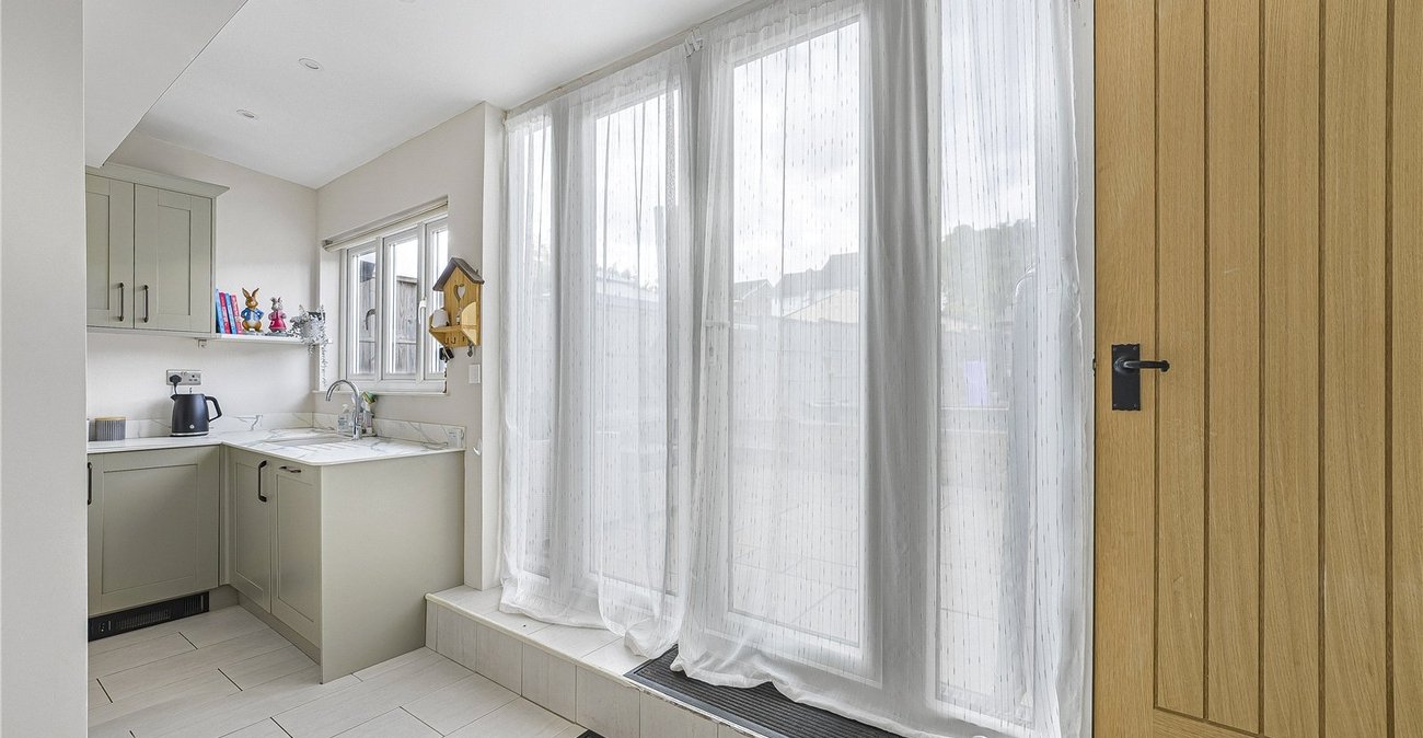 3 bedroom house for sale in Dartford | Robinson Jackson