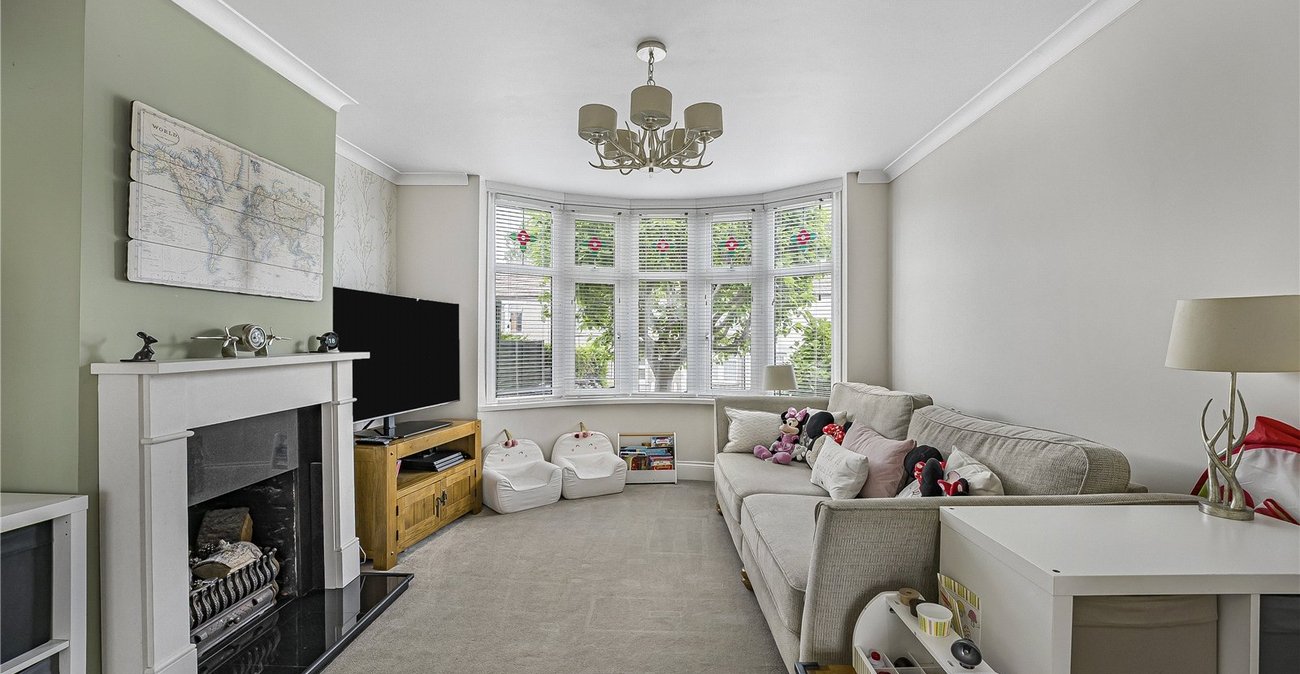 3 bedroom house for sale in Dartford | Robinson Jackson