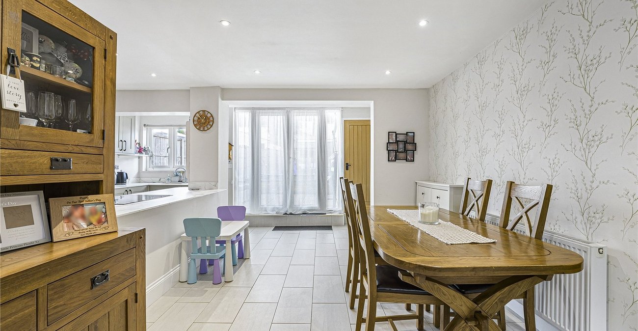 3 bedroom house for sale in Dartford | Robinson Jackson