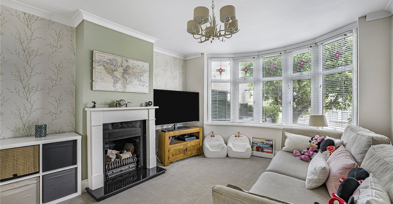 3 bedroom house for sale in Dartford | Robinson Jackson