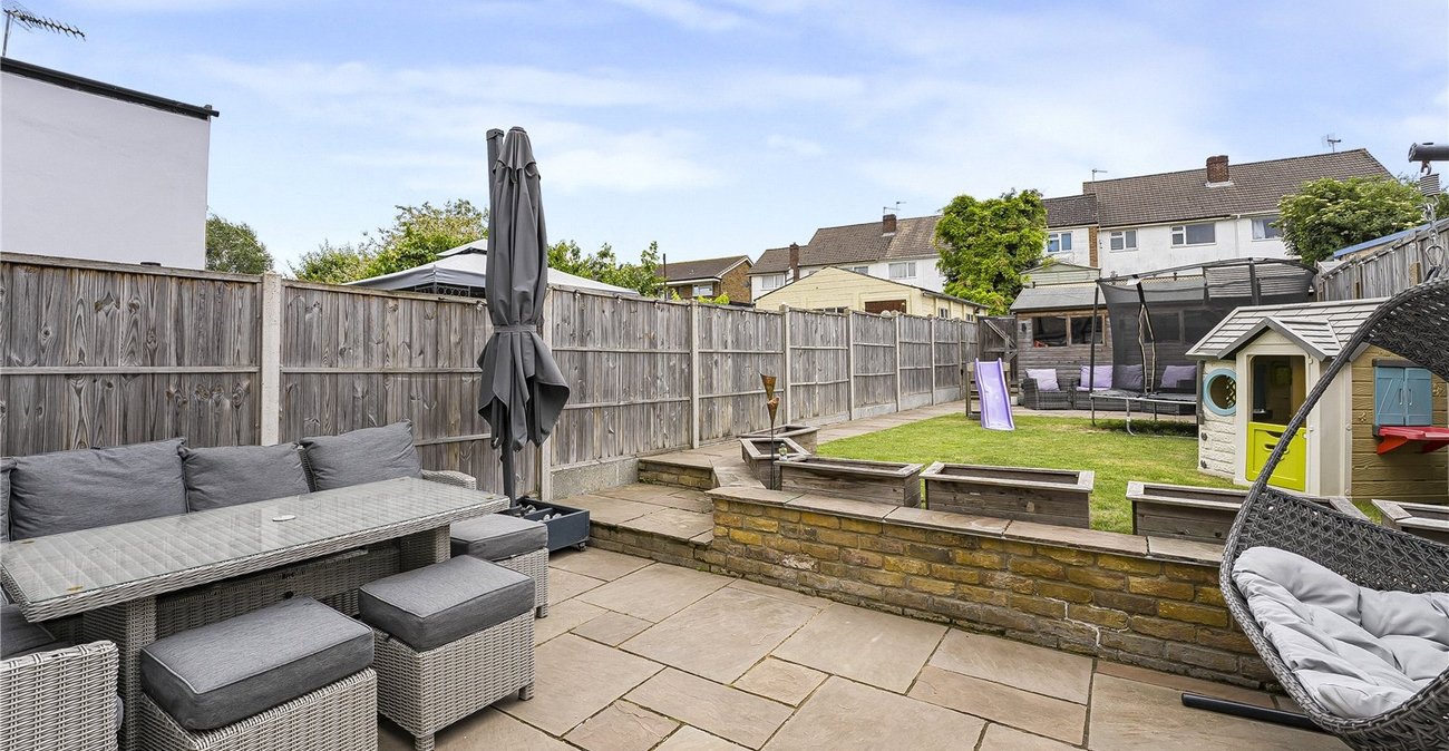 3 bedroom house for sale in Dartford | Robinson Jackson