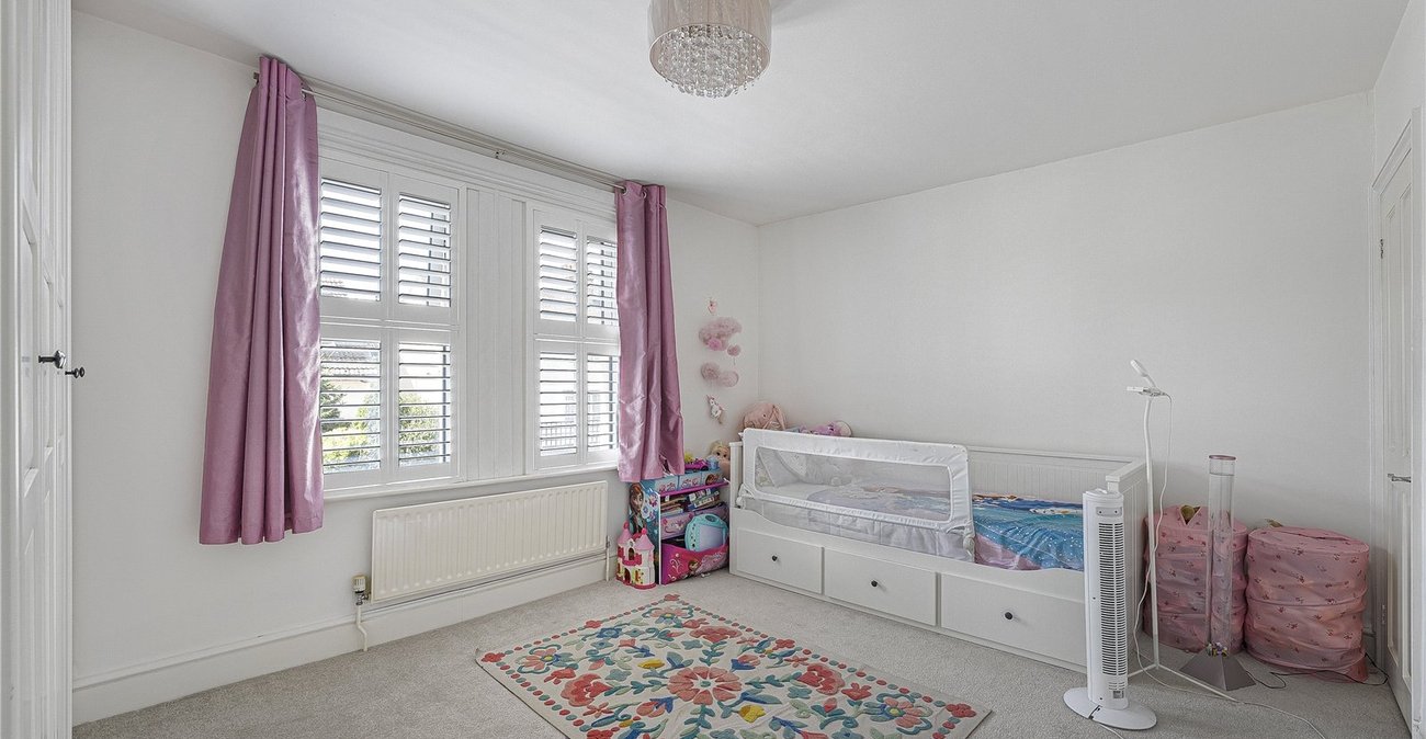 2 bedroom house for sale in Dartford | Robinson Jackson