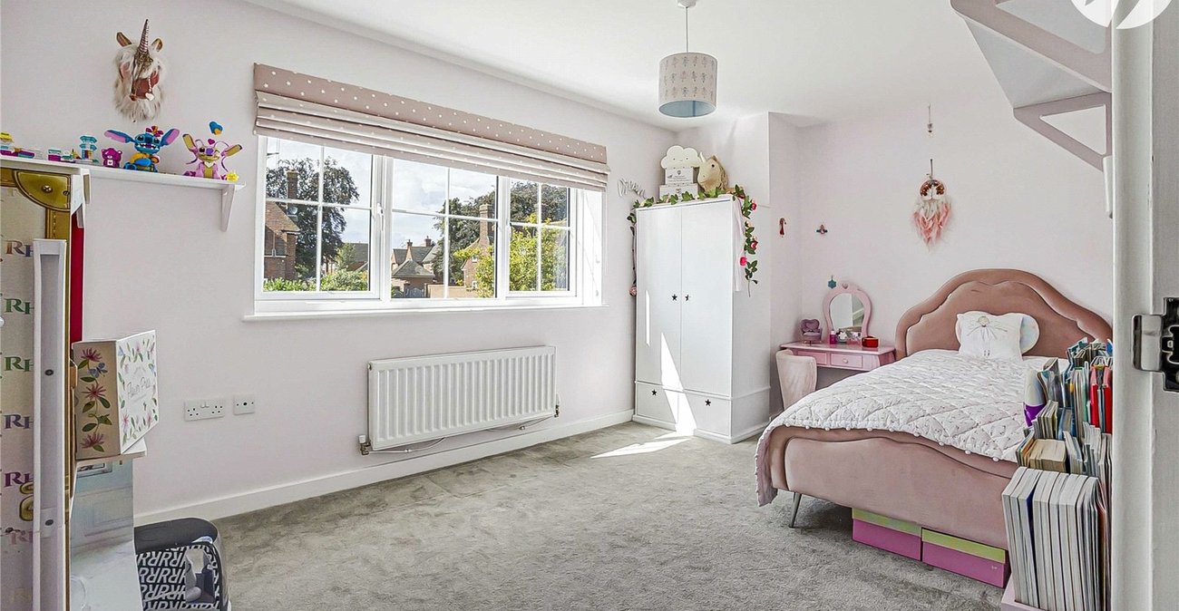 4 bedroom house for sale in Swanley | Robinson Jackson