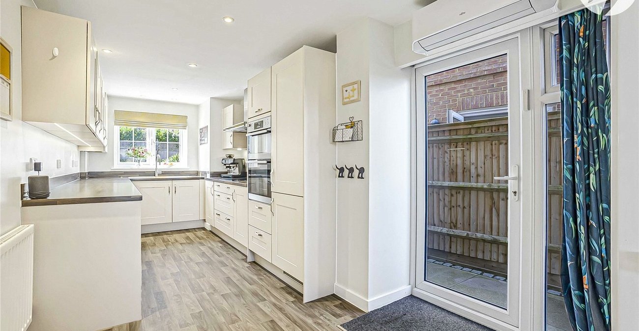 4 bedroom house for sale in Swanley | Robinson Jackson