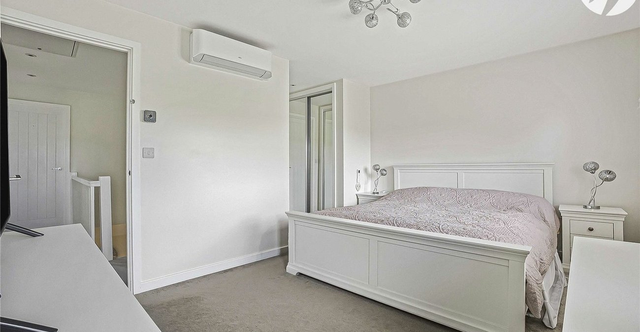 4 bedroom house for sale in Swanley | Robinson Jackson