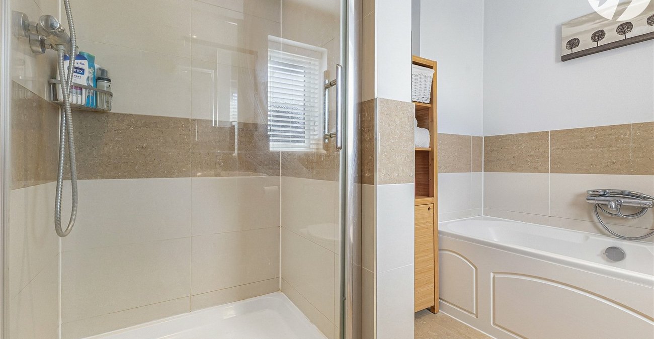 4 bedroom house for sale in Swanley | Robinson Jackson