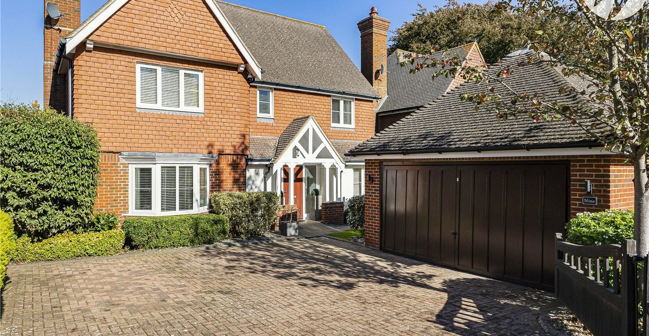 4 bedroom house for sale in Swanley | Robinson Jackson