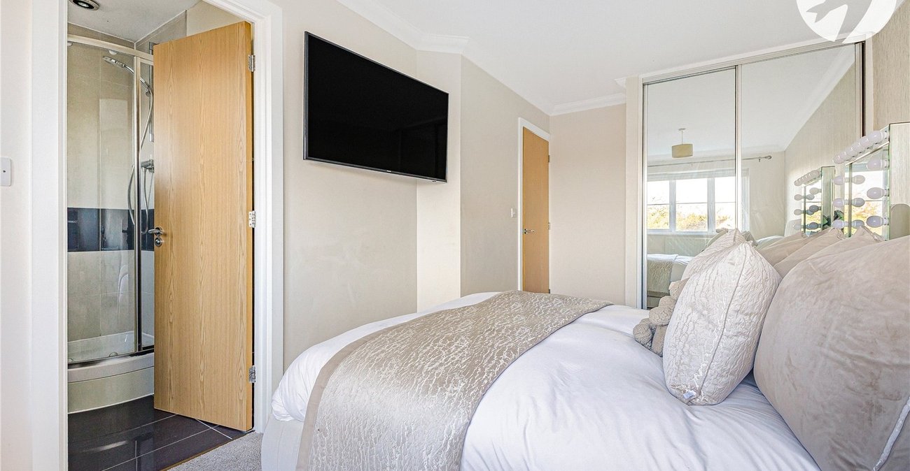 3 bedroom house for sale in Swanley | Robinson Jackson