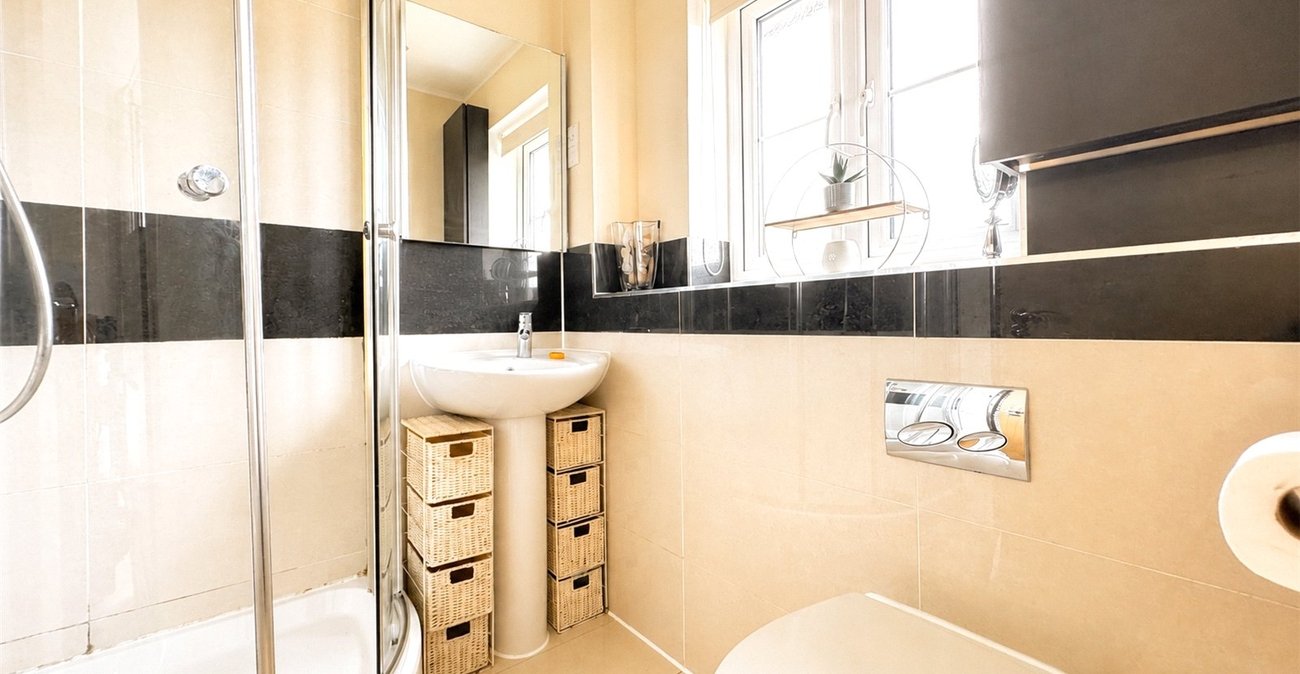 3 bedroom house for sale in Swanley | Robinson Jackson