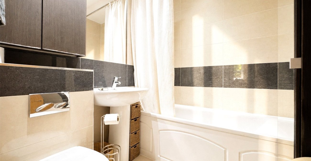 3 bedroom house for sale in Swanley | Robinson Jackson