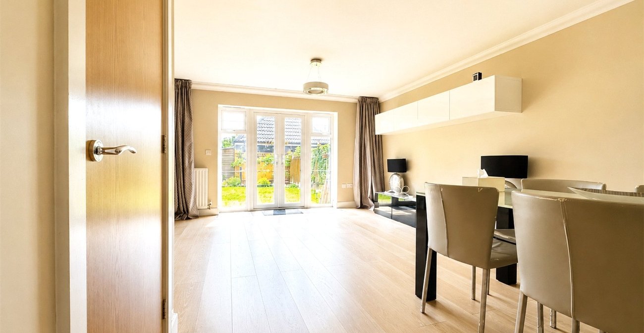 3 bedroom house for sale in Swanley | Robinson Jackson