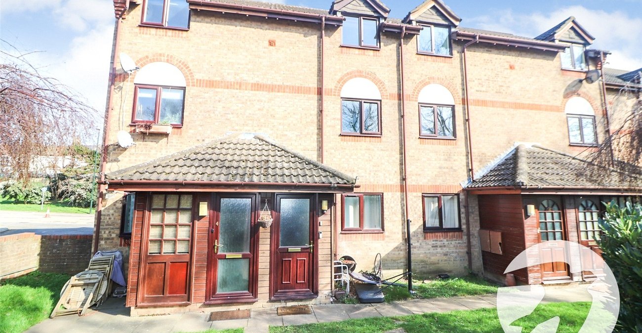 2 bedroom property for sale in Erith | Robinson Jackson