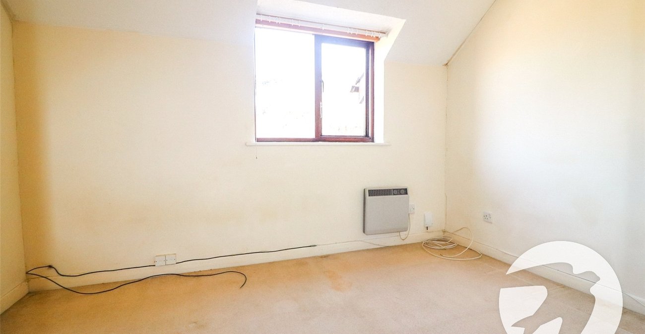 2 bedroom property for sale in Erith | Robinson Jackson