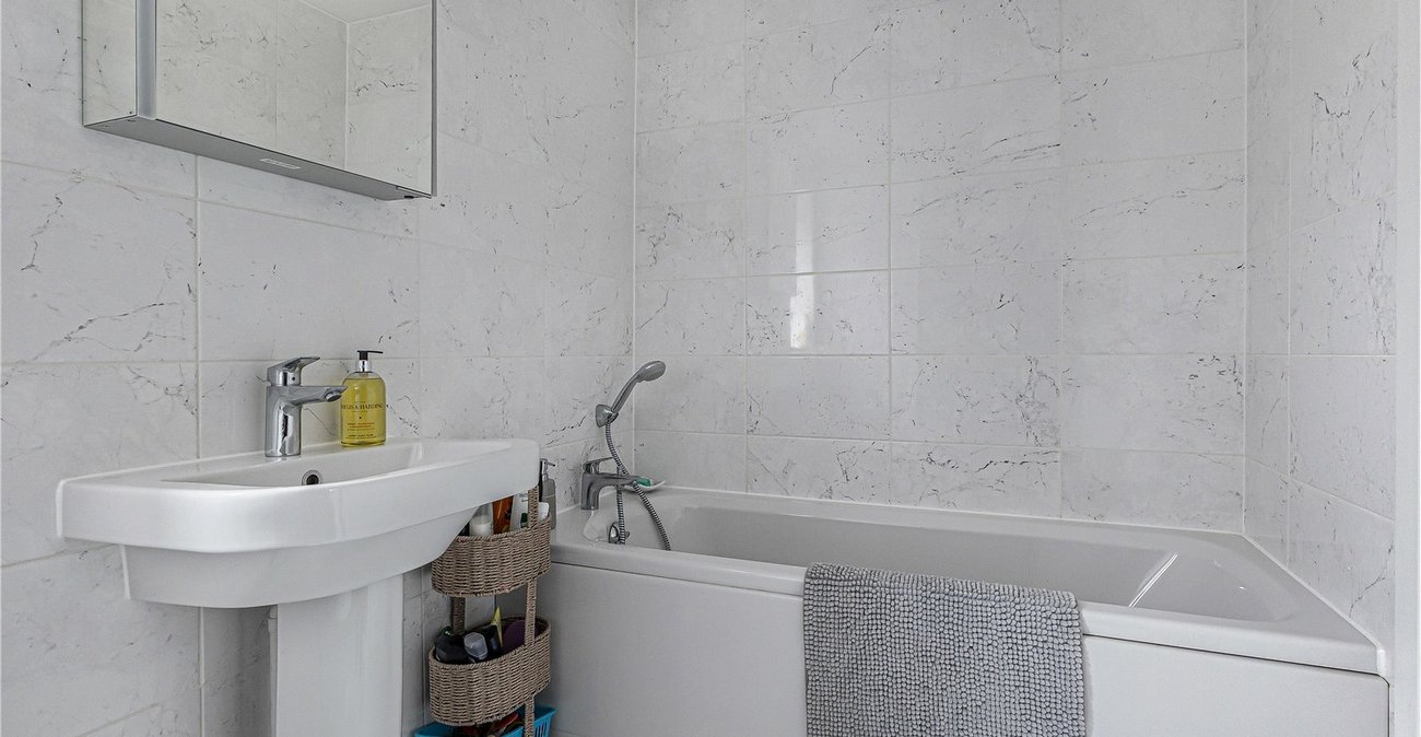 4 bedroom house for sale in Lenham | Robinson Michael & Jackson