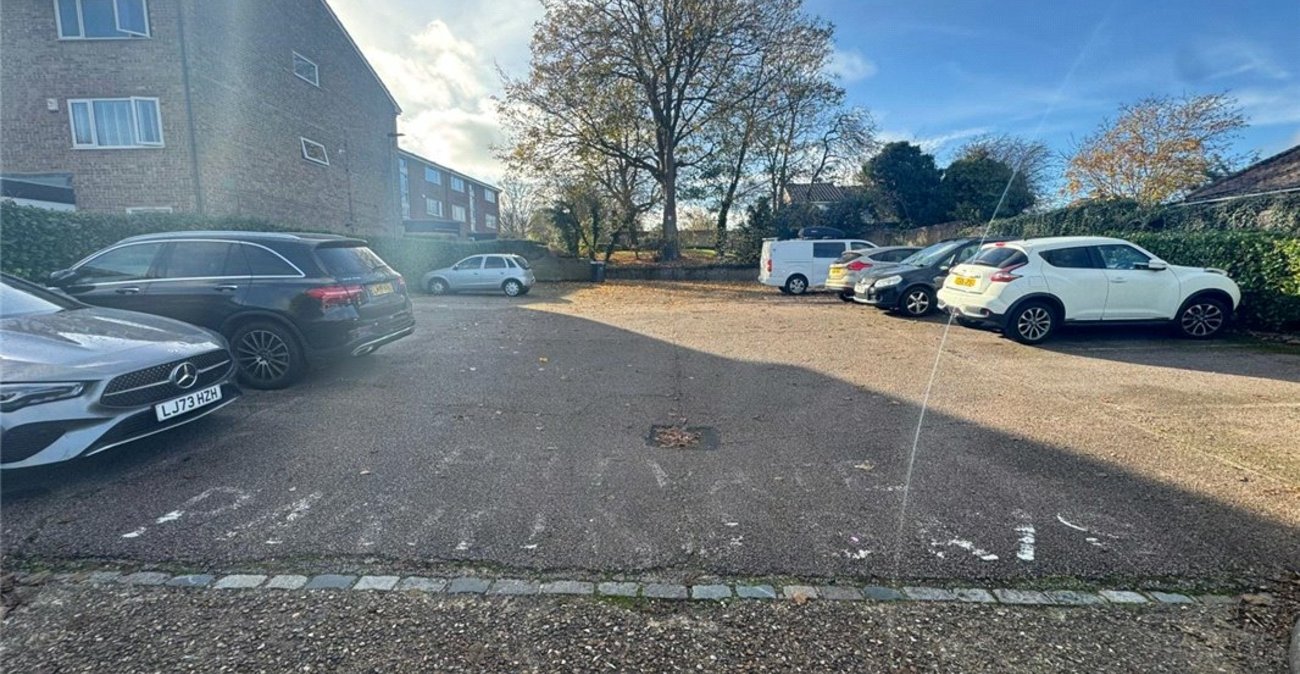 1 bedroom property for sale in Orpington | Robinson Jackson