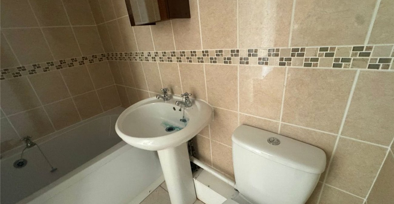 1 bedroom property for sale in Orpington | Robinson Jackson