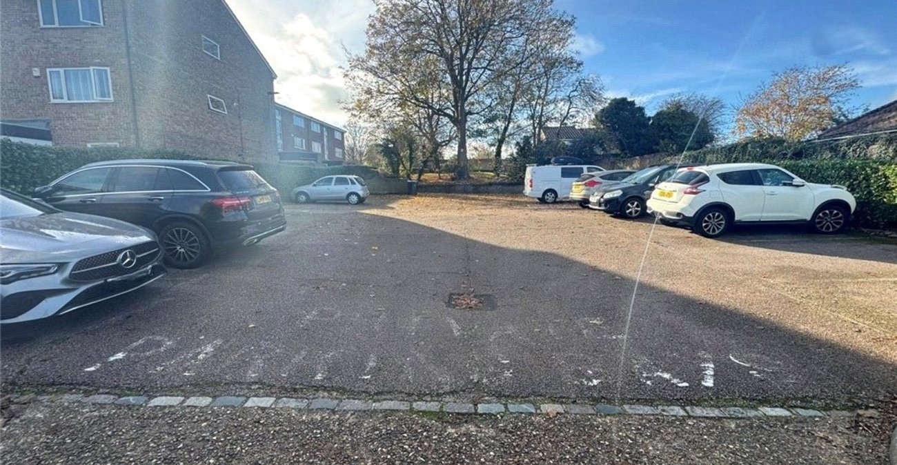 1 bedroom property for sale in Orpington | Robinson Jackson