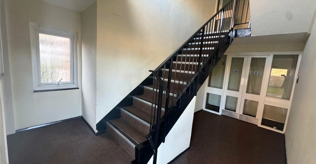 1 bedroom property for sale in Orpington | Robinson Jackson