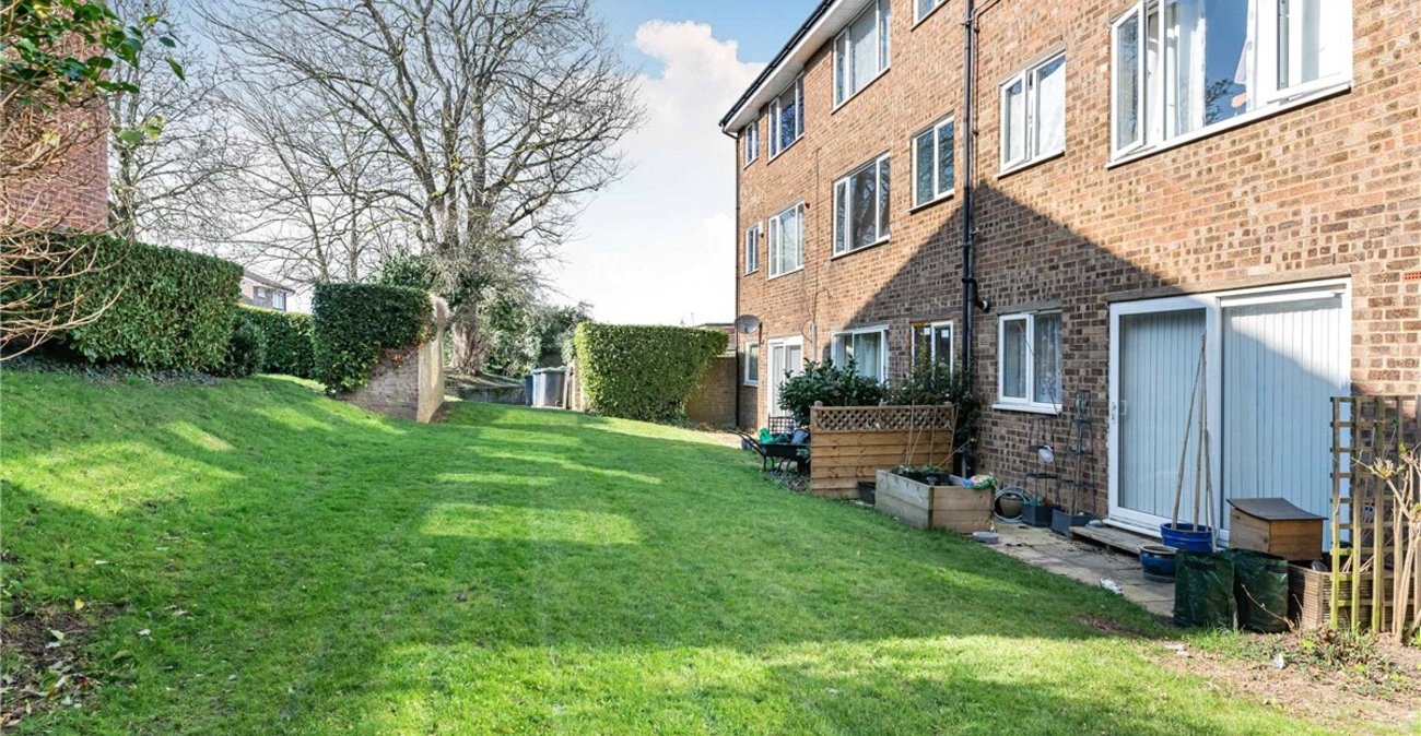 1 bedroom property for sale in Orpington | Robinson Jackson