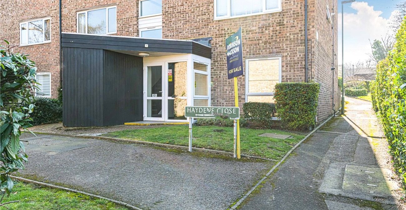 1 bedroom property for sale in Orpington | Robinson Jackson