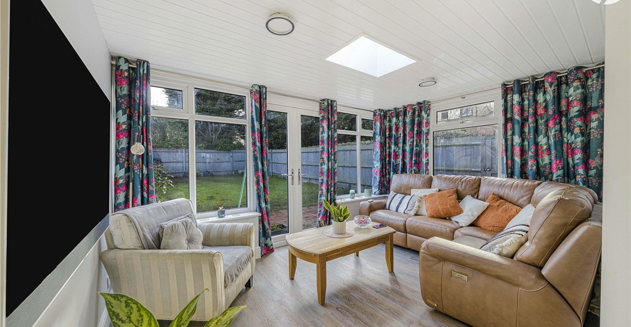 4 bedroom house for sale in Greenhithe | Robinson Jackson