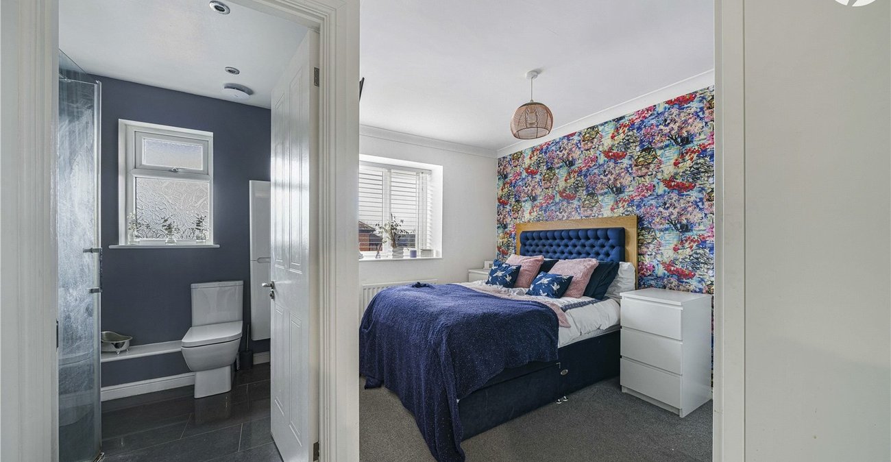 4 bedroom house for sale in Greenhithe | Robinson Jackson