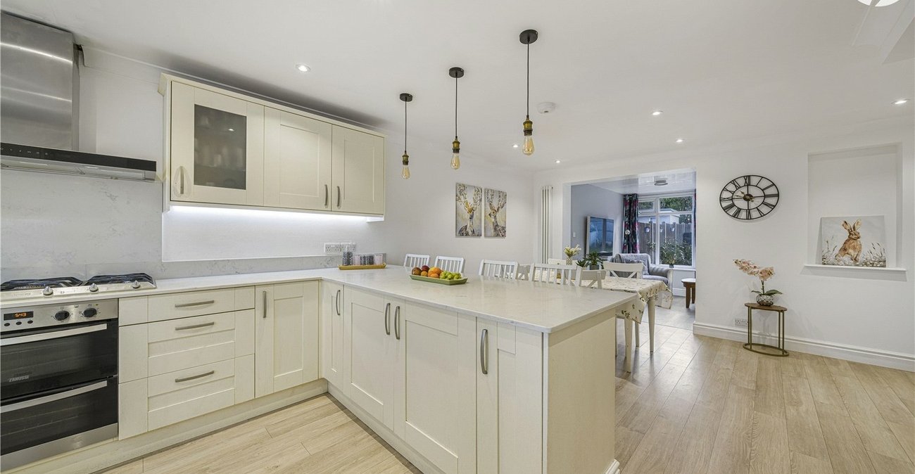 4 bedroom house for sale in Greenhithe | Robinson Jackson