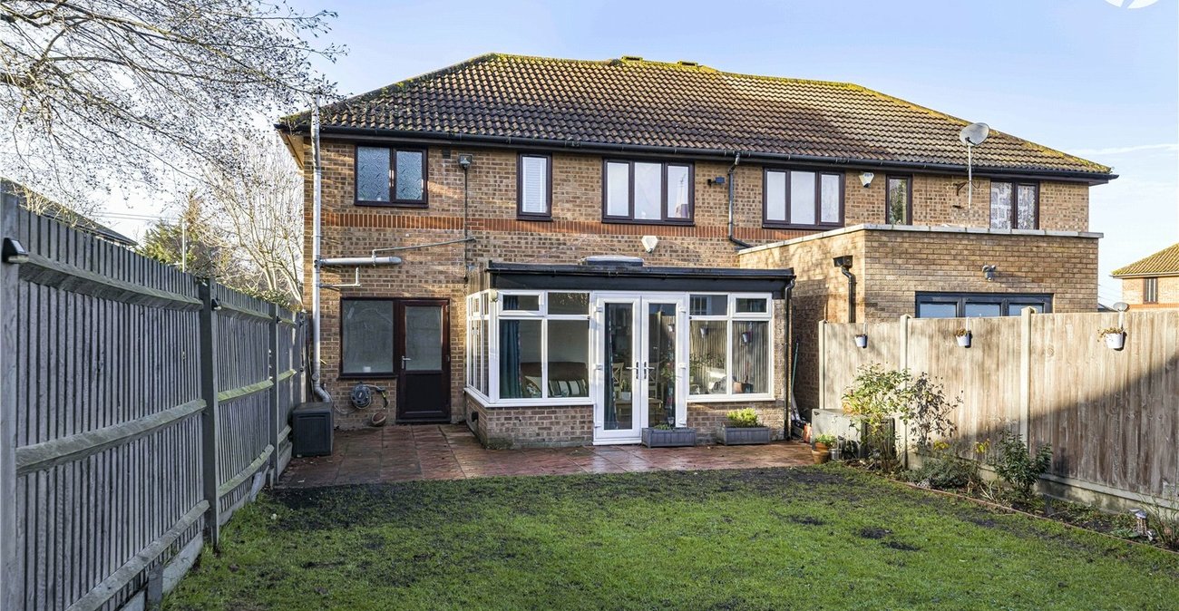 4 bedroom house for sale in Greenhithe | Robinson Jackson