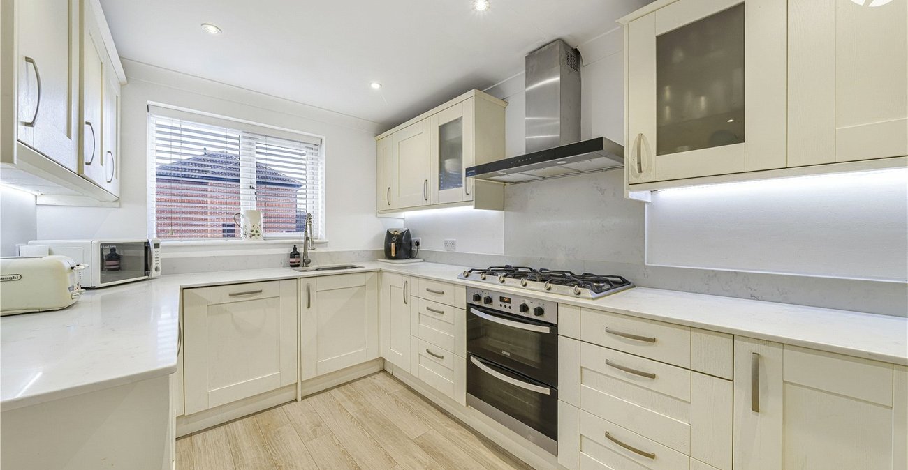 4 bedroom house for sale in Greenhithe | Robinson Jackson