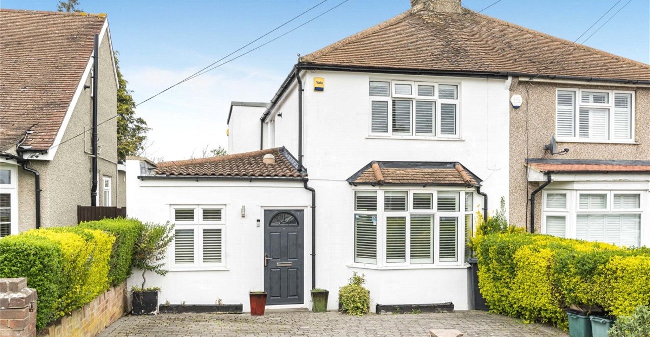 3 bedroom house for sale in Orpington | Robinson Jackson