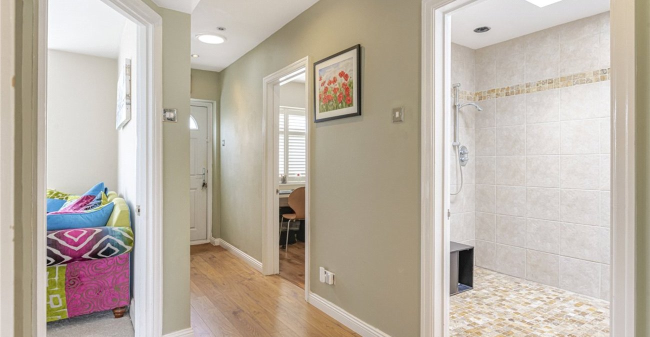 3 bedroom house for sale in Orpington | Robinson Jackson