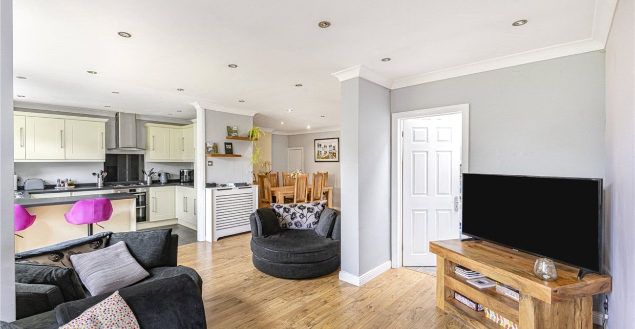 3 bedroom house for sale in Orpington | Robinson Jackson
