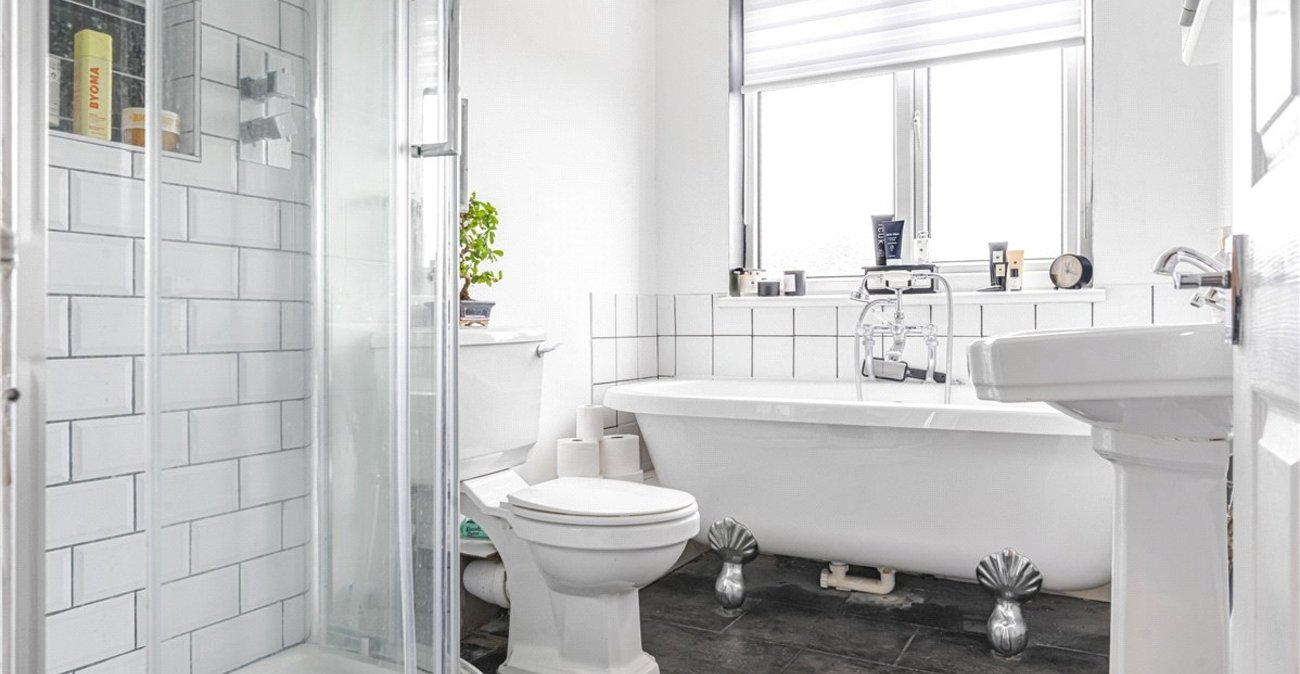 3 bedroom house for sale in Orpington | Robinson Jackson