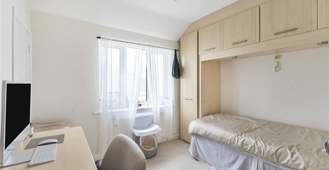 3 bedroom house for sale in Orpington | Robinson Jackson