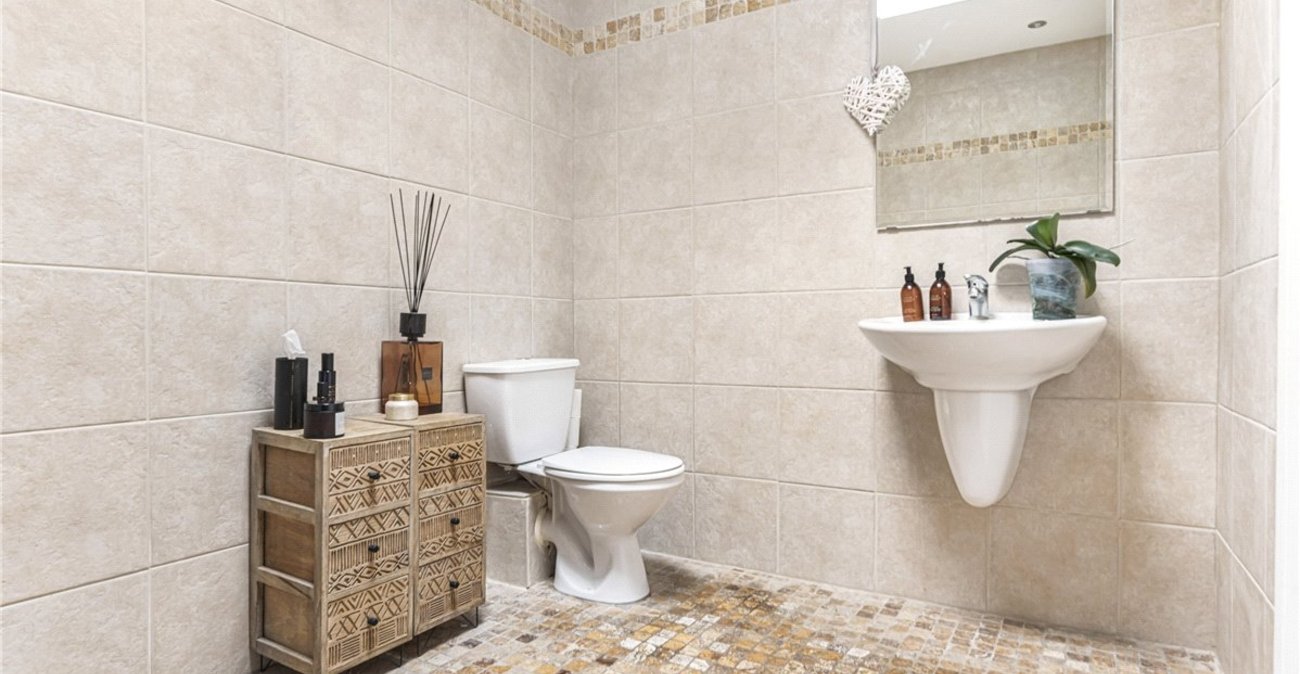 3 bedroom house for sale in Orpington | Robinson Jackson