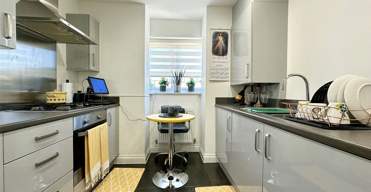 2 bedroom house for sale in Castle Hill | Robinson Jackson