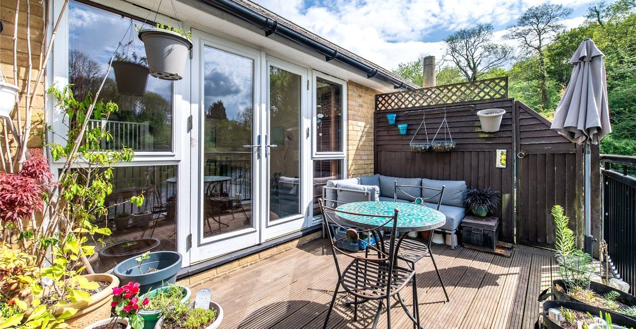 3 bedroom property for sale in Maidstone | Robinson Michael & Jackson