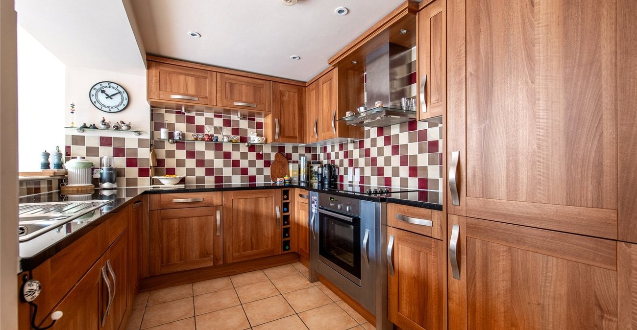 3 bedroom property for sale in Maidstone | Robinson Michael & Jackson