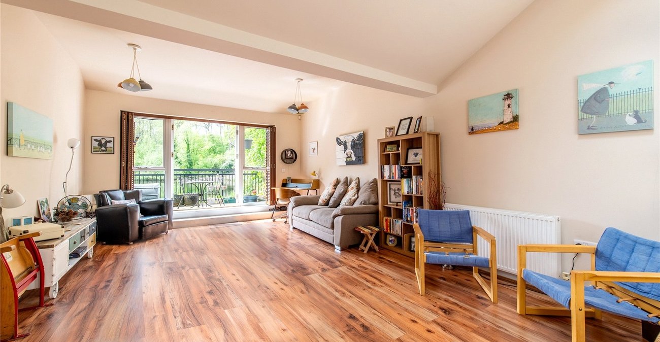 3 bedroom property for sale in Maidstone | Robinson Michael & Jackson