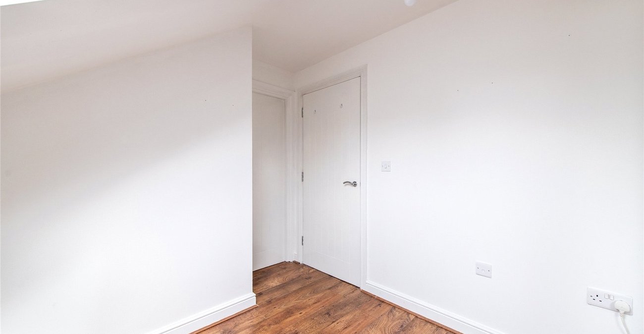 2 bedroom house for sale in Maidstone | Robinson Michael & Jackson