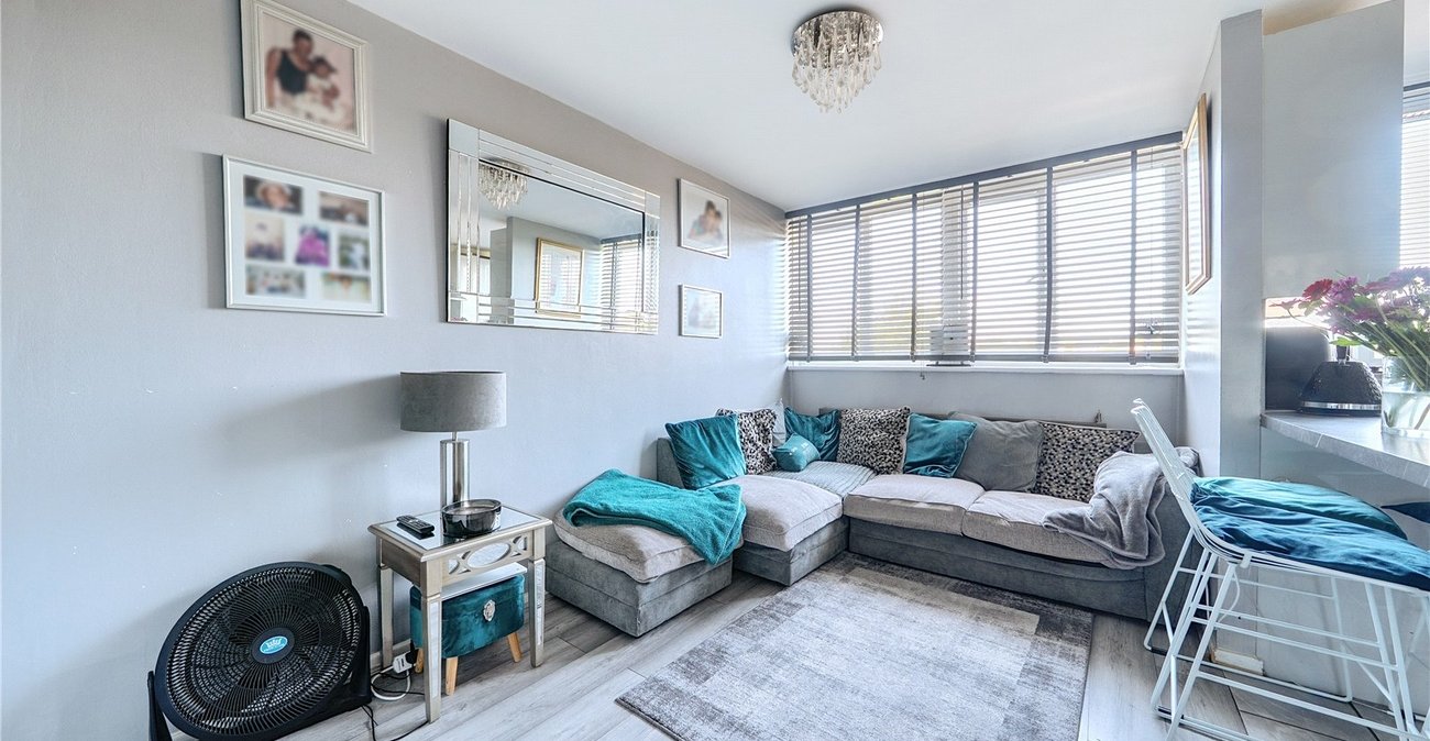 3 bedroom property for sale in  | Robinson Jackson