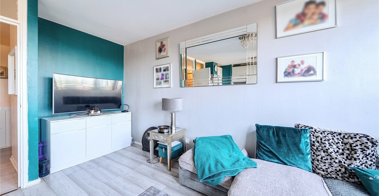 3 bedroom property for sale in  | Robinson Jackson