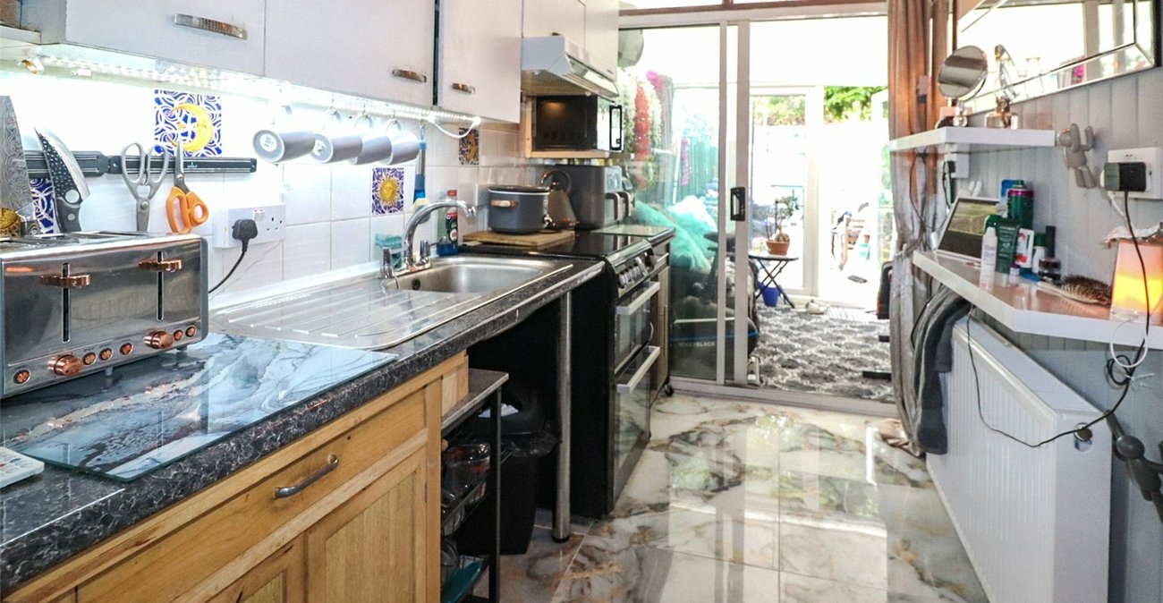 3 bedroom house for sale in Erith | Robinson Jackson